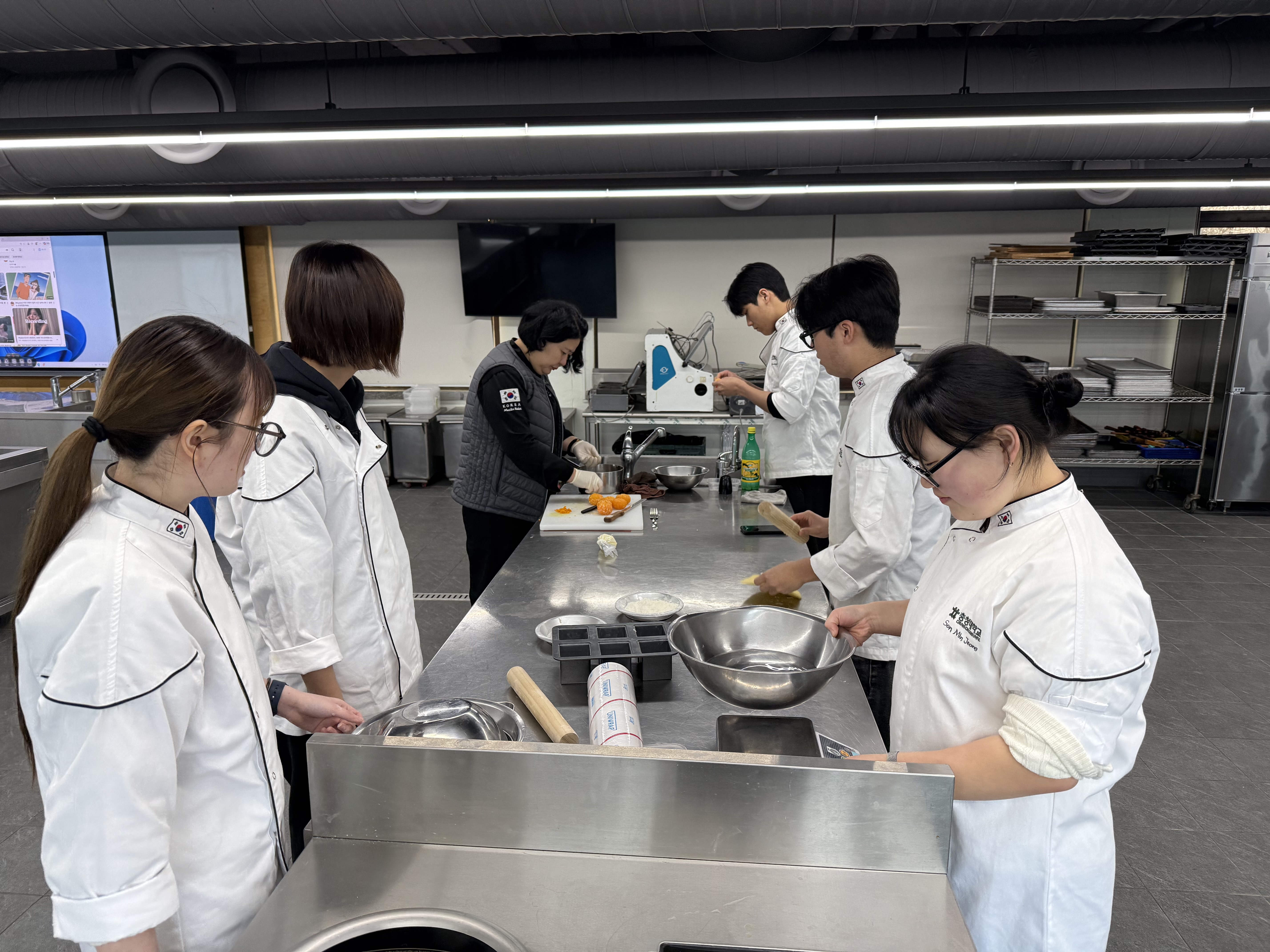 게시물의 5번째 이미지 - 하단 참조