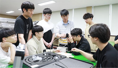 항공정비전공 수업모습