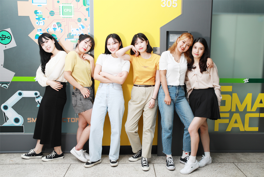 스마트컴퓨터전자과  이미지1